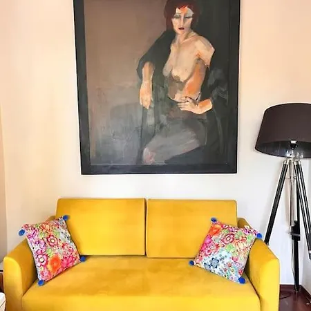 Apartment 100 Metrowy Kolo Opery Lesnej *